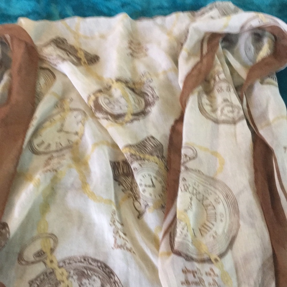 Scarf - Picture 4 of 4